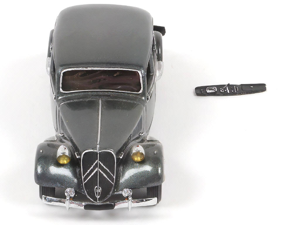 Lot 203 - DEVOS (FRANCE) (1)