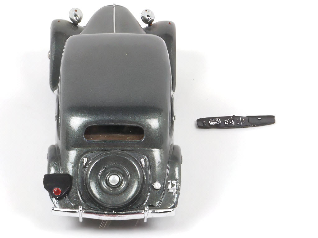 Lot 203 - DEVOS (FRANCE) (1)