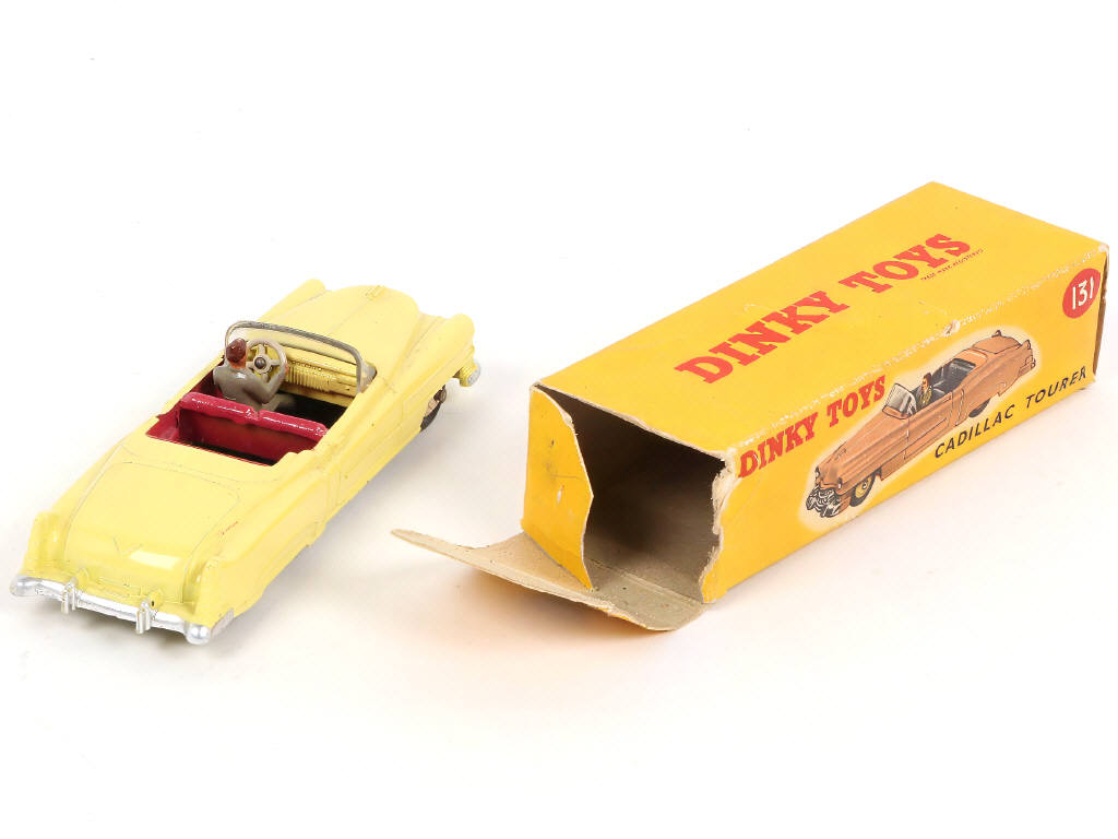 Lot 268 - DINKY TOYS (GB) (1)