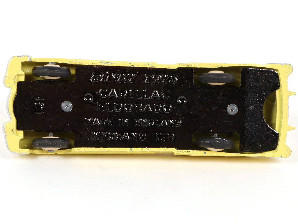 Lot 268 - DINKY TOYS (GB) (1)