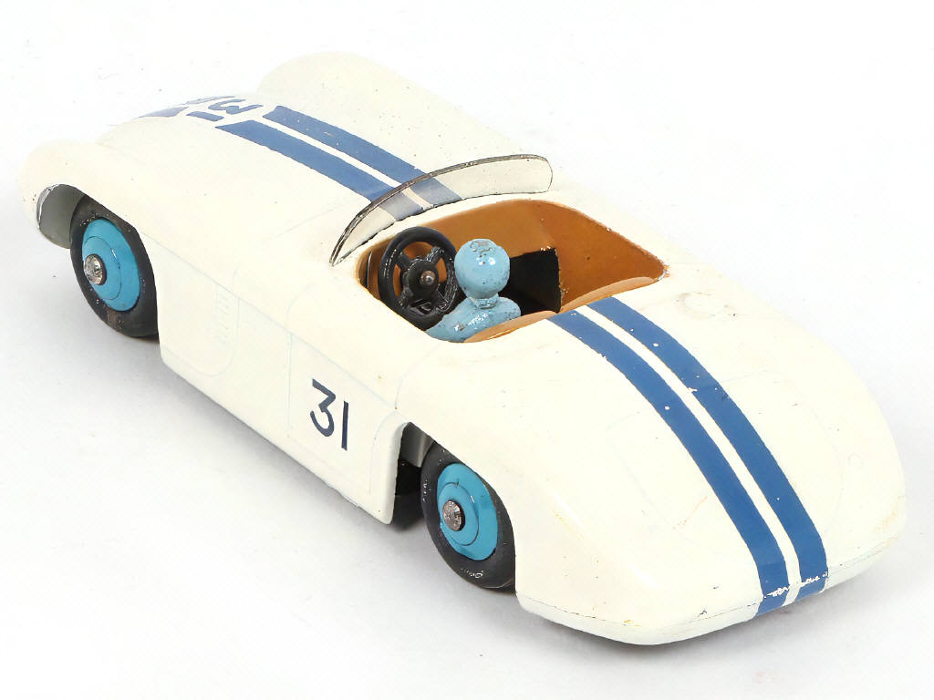 Lot 269 - DINKY TOYS (GB) (1)