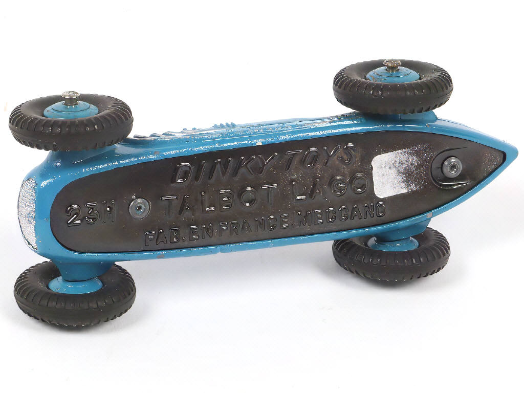 Lot 314 - DINKY TOYS (FRANCE) (1)