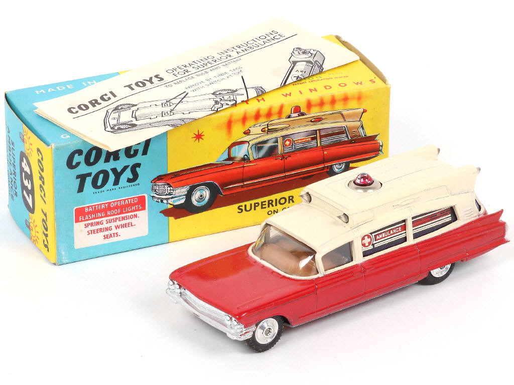 Lot 195 - CORGI TOYS (GB) (1)