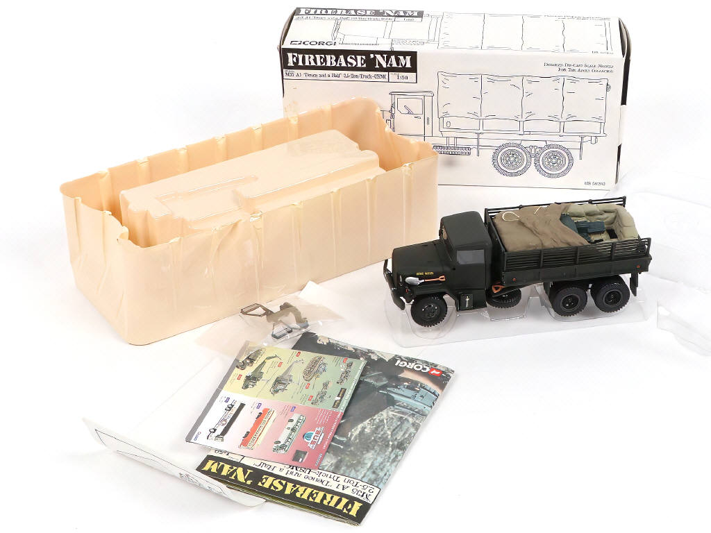 Lot 198 - CORGI TOYS (GB) (4)