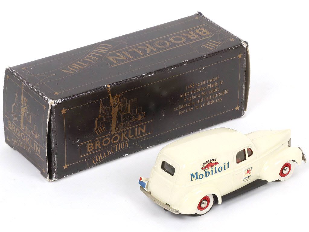 Lot 180 - BROOKLIN MODELS (GB) (1)