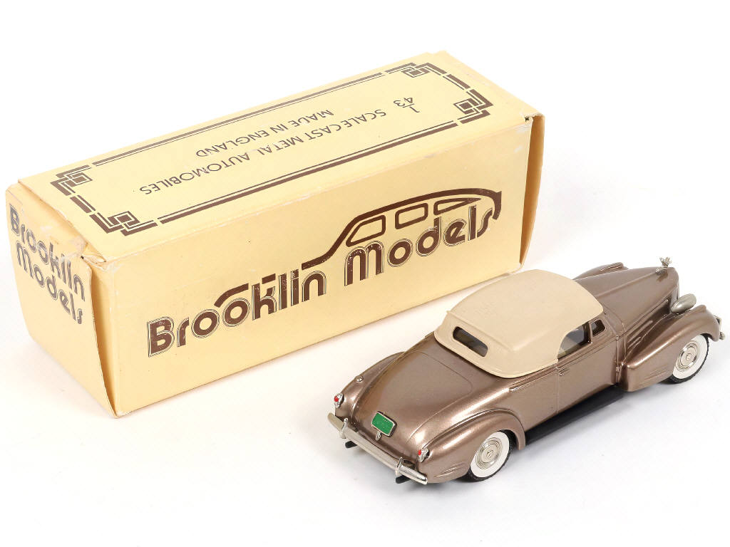 Lot 165 - BROOKLIN MODELS (GB) (1)