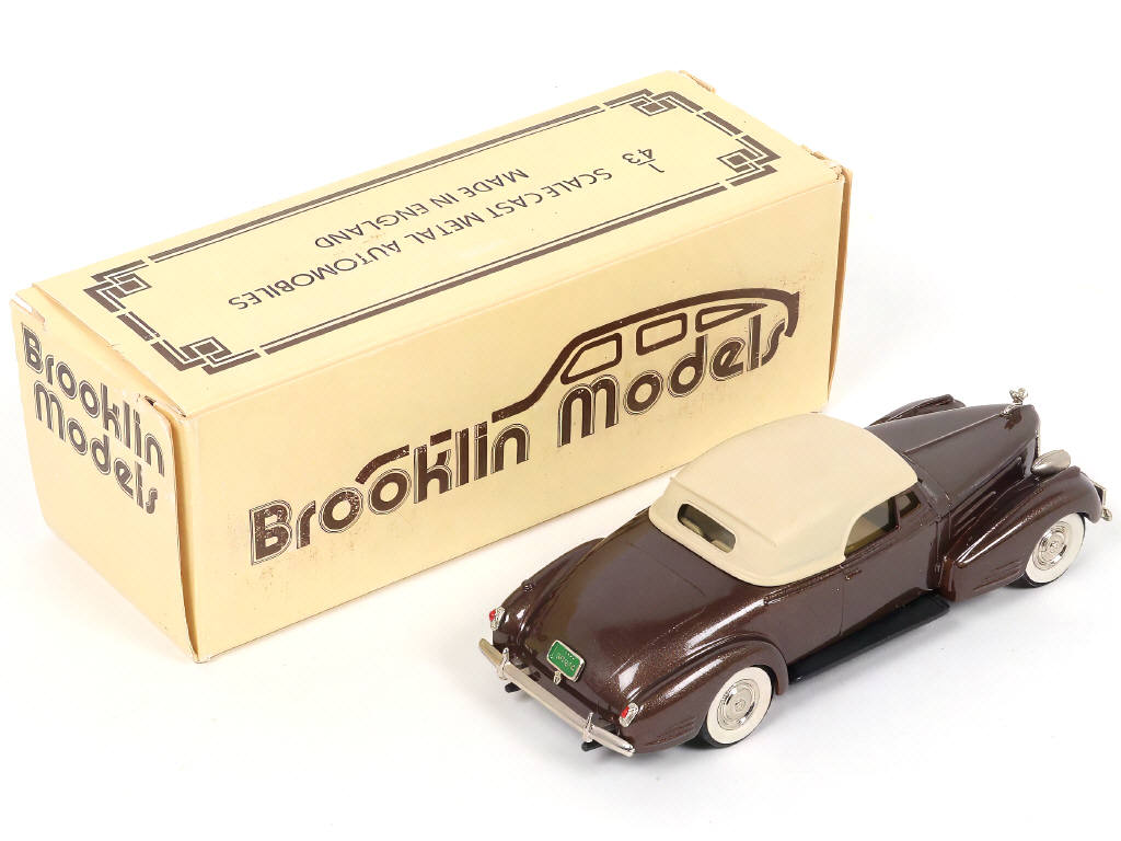 Lot 164 - BROOKLIN MODELS (GB) (1)