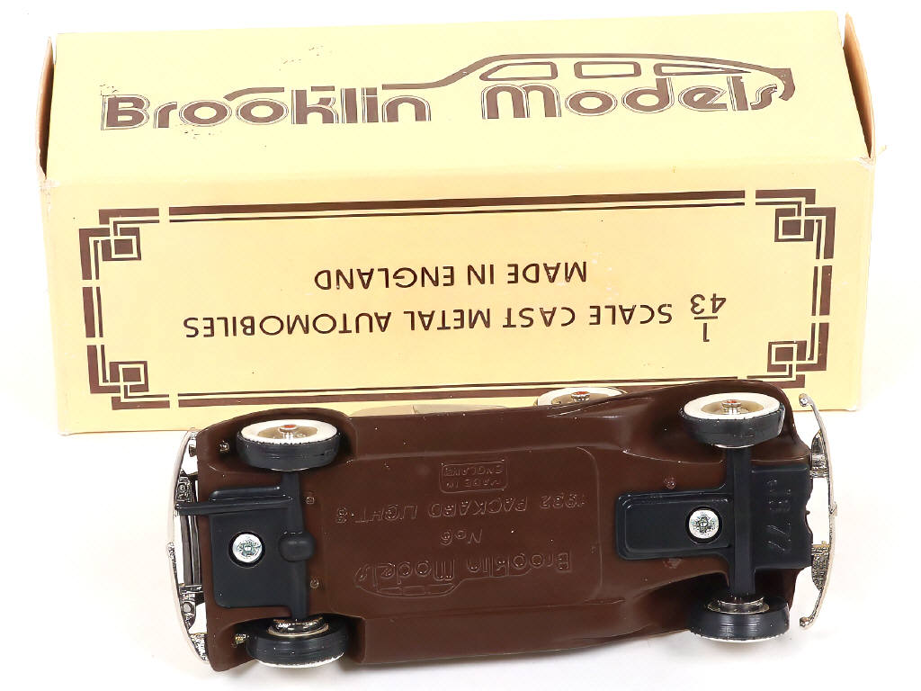 Lot 177 - BROOKLIN MODELS (GB) (1)