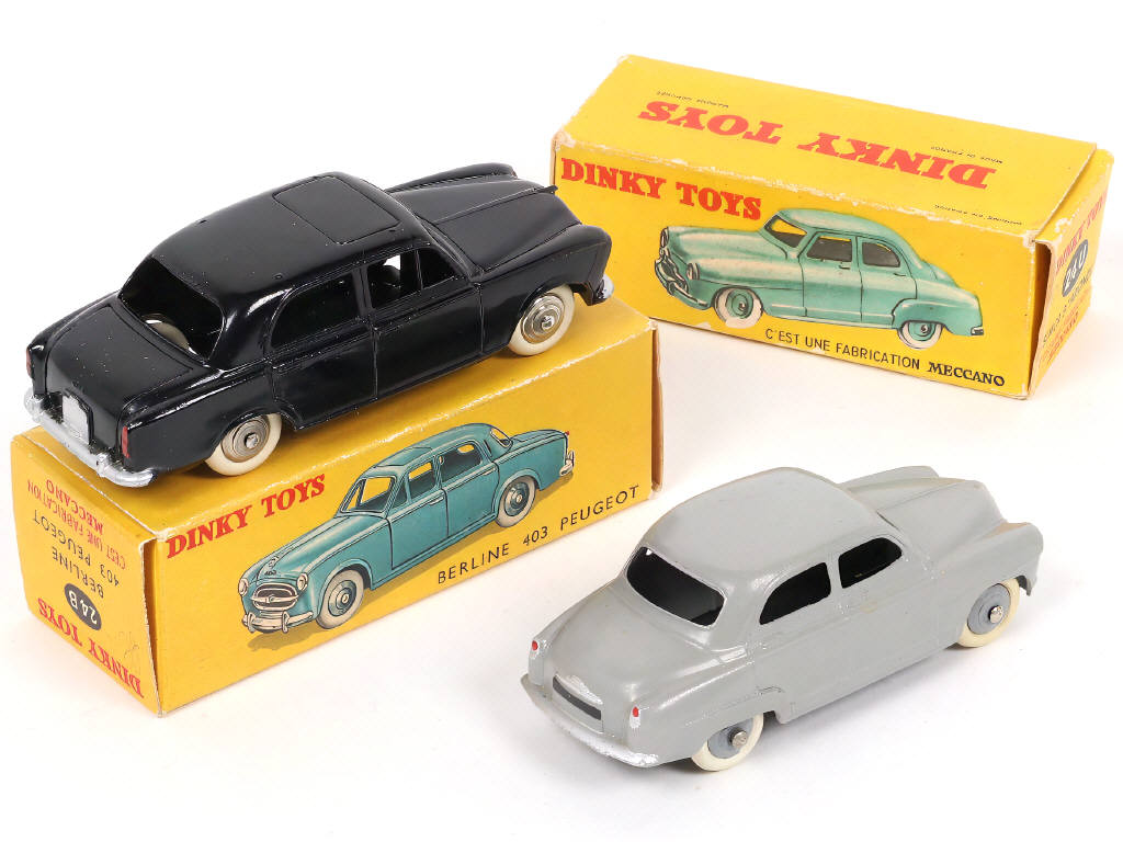 Lot 335 - DINKY TOYS (FRANCE) (2)