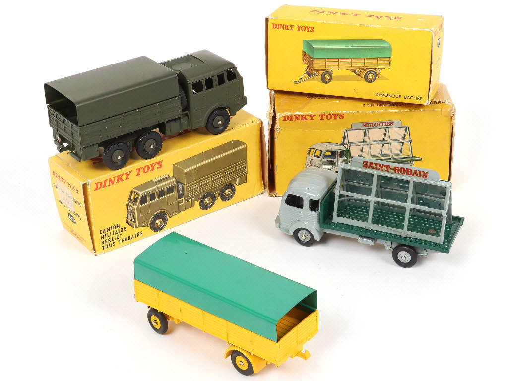 Lot 348 - DINKY TOYS (FRANCE) (3)