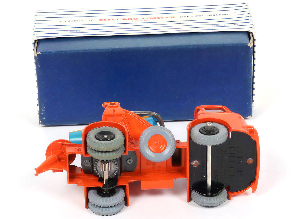 Lot 292 - DINKY TOYS (GB) (1)