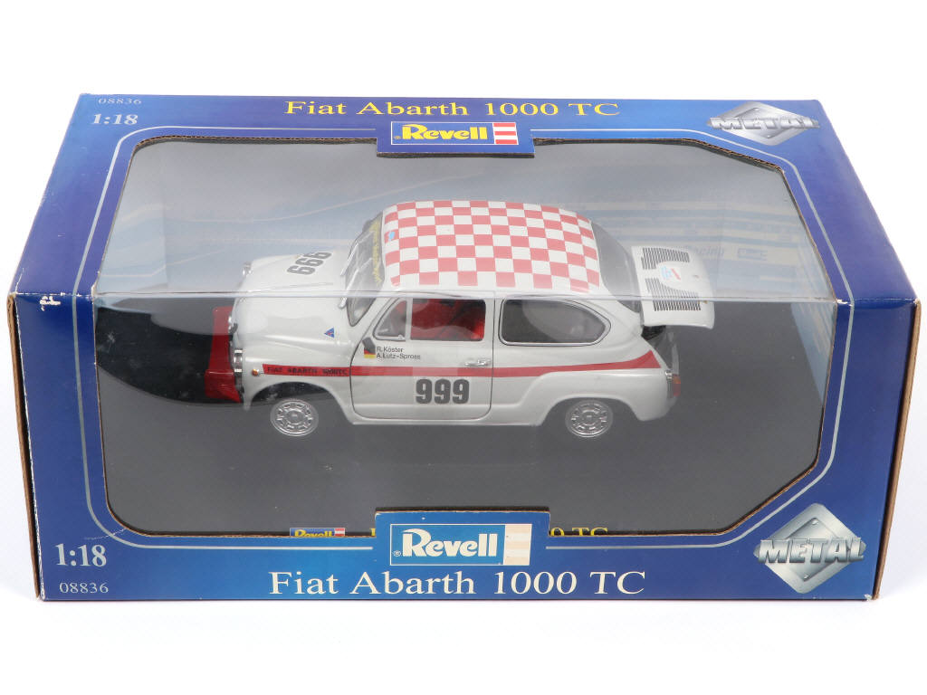 Lot 31 - REVELL (ALLEMAGNE) (1)