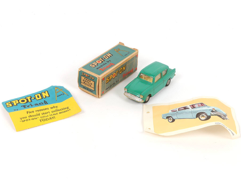 Lot 180 - SPOT-ON (GB) (1)