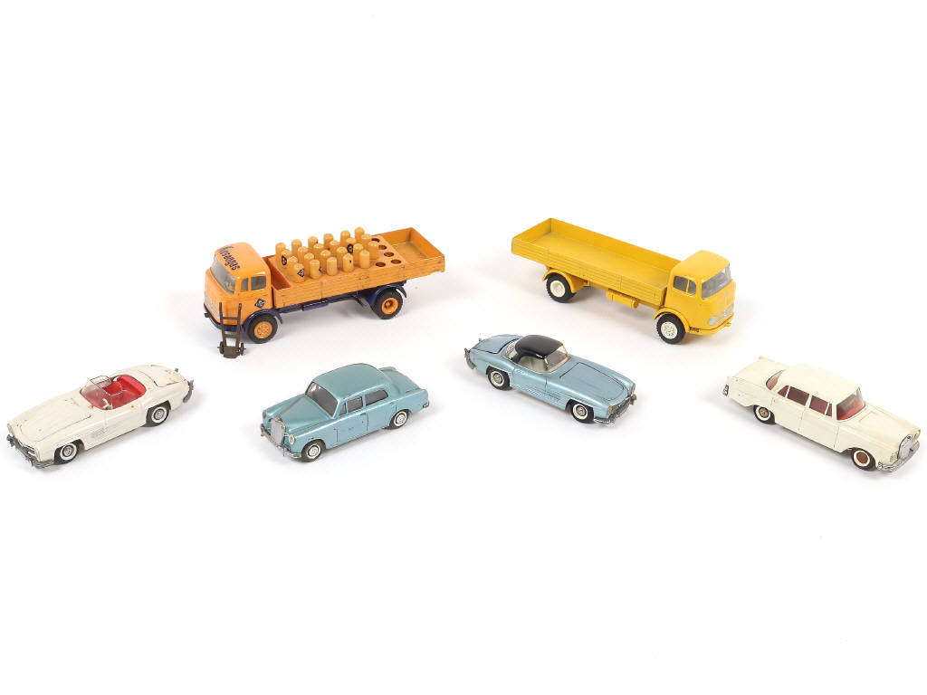 Lot 107 - TEKNO (DANEMARK) (6)