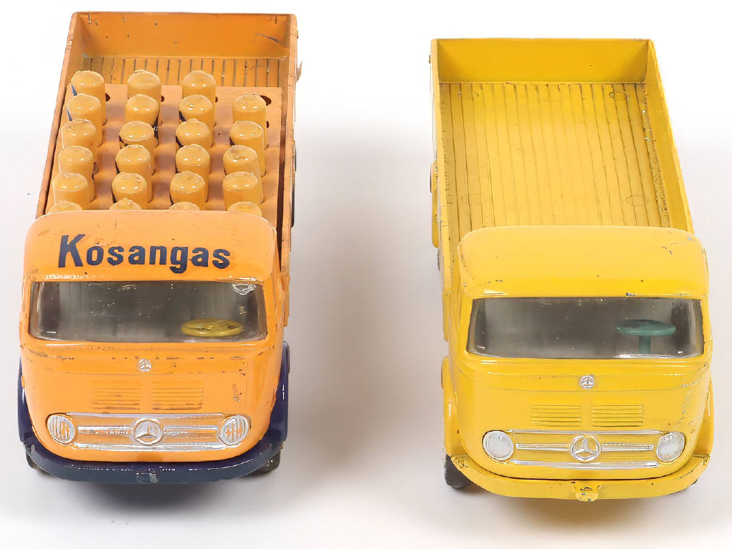 Lot 107 - TEKNO (DANEMARK) (6)