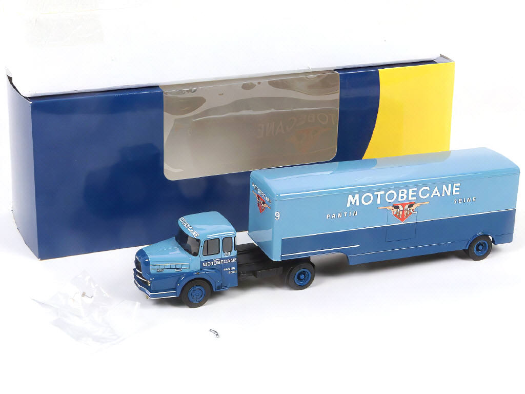 Lot 71 - PERFEX (CHINE) (1)