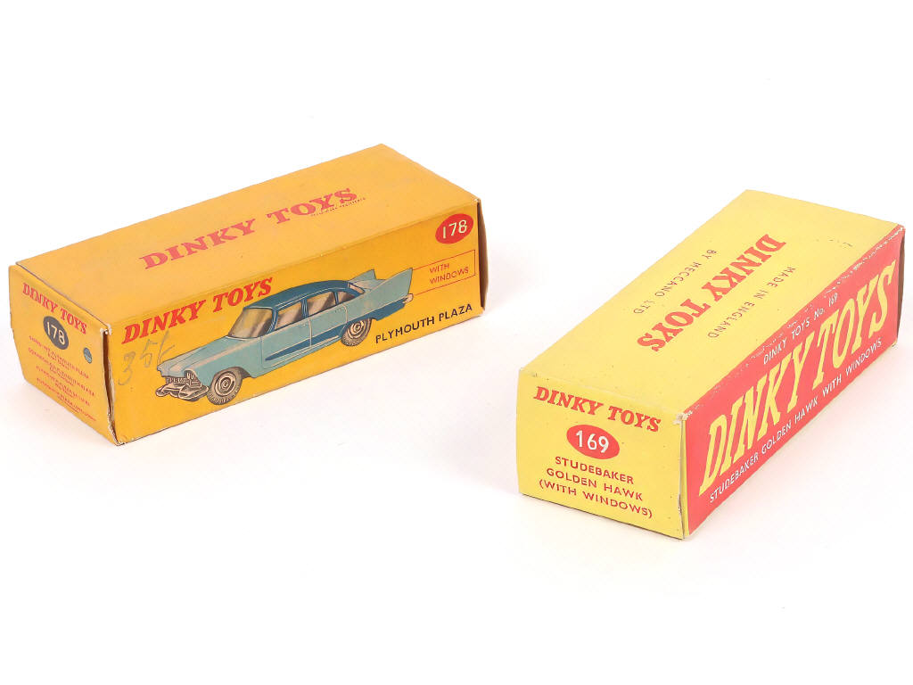 Lot 190 - DINKY TOYS (GB) (2)