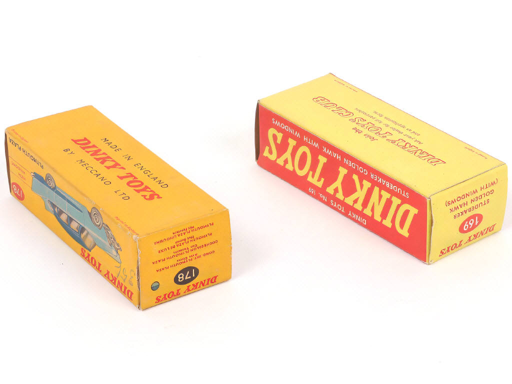 Lot 190 - DINKY TOYS (GB) (2)