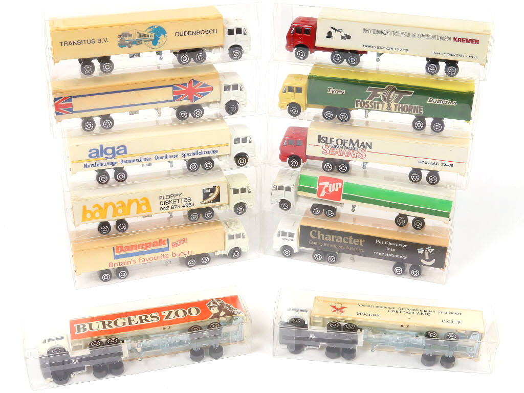 Lot 161 - MAJORETTE (FRANCE) (12)