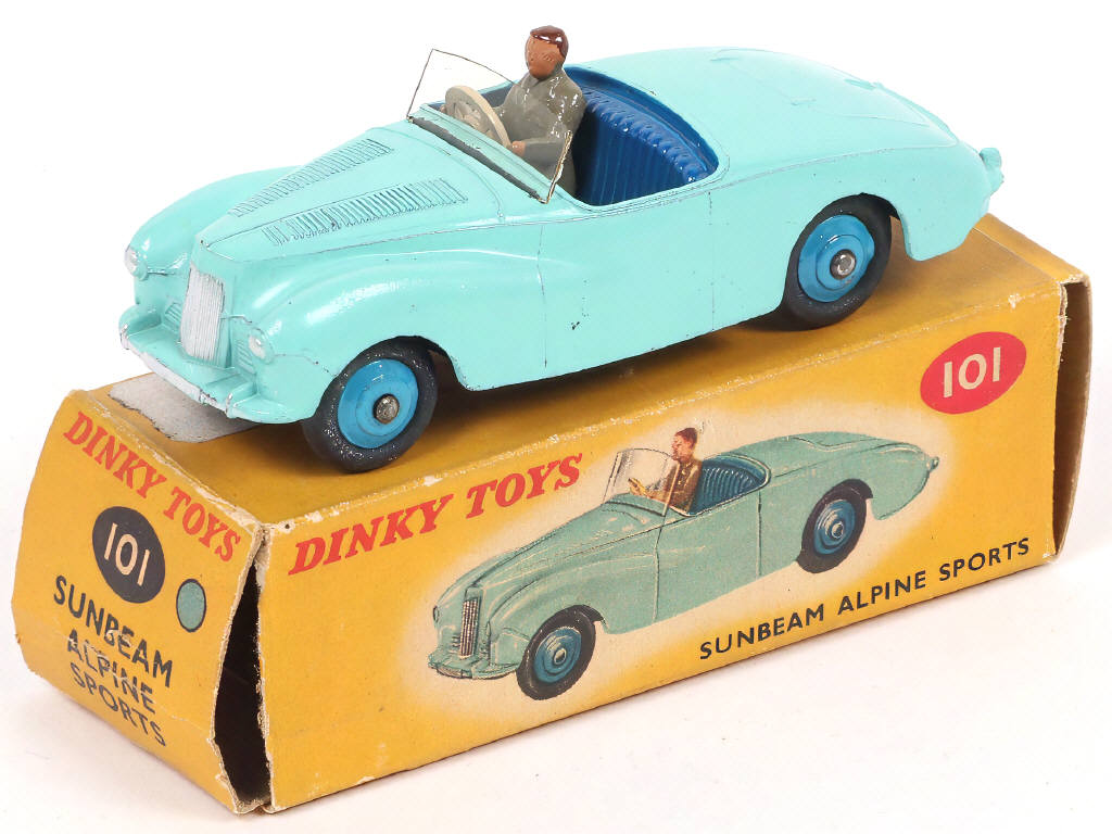 Lot 203 - DINKY TOYS (GB) (1)