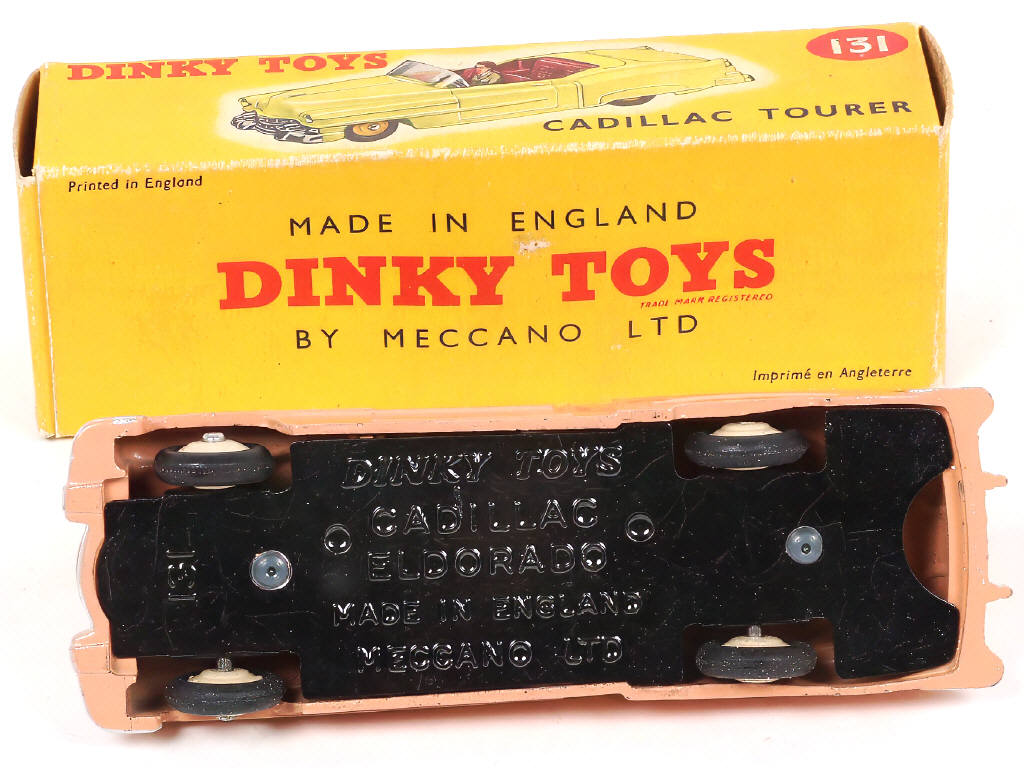 Lot 207 - DINKY TOYS (GB) (1)