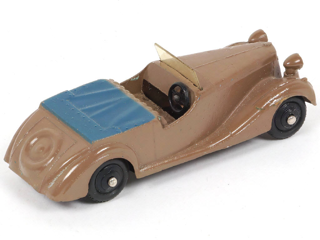 Lot 200 - DINKY TOYS (GB) (1)