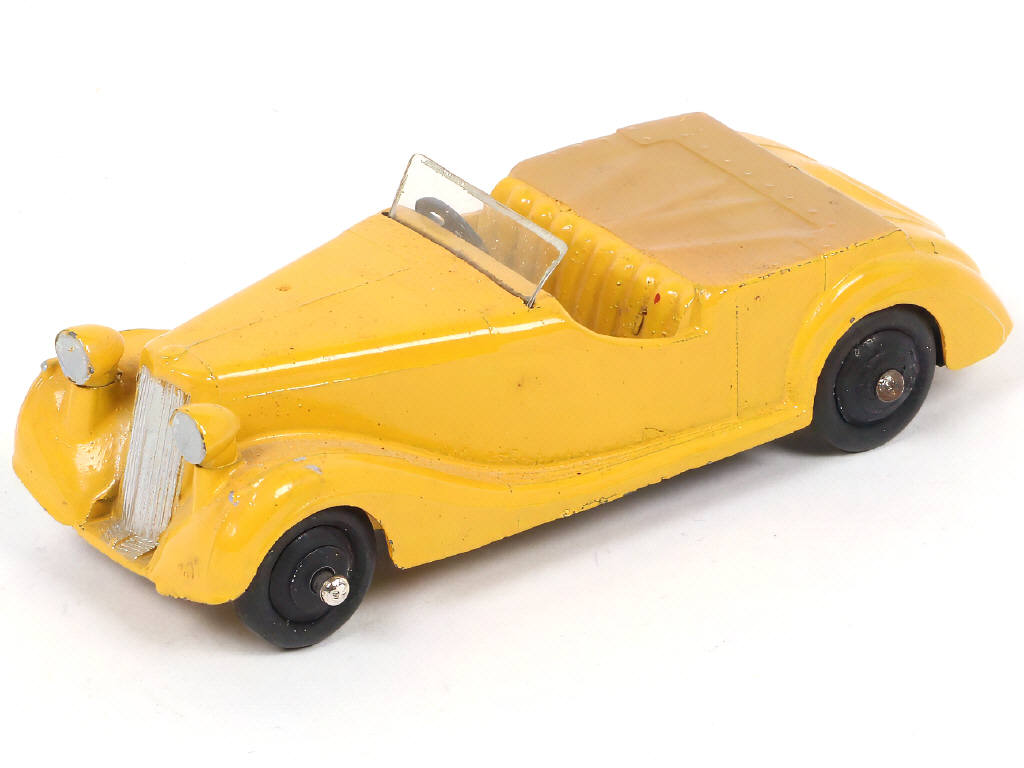 Lot 198 - DINKY TOYS (GB) (1)
