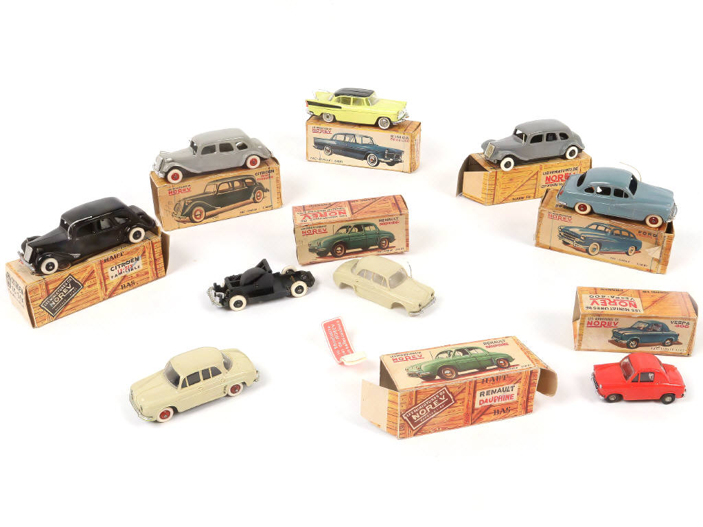 Lot 145 - NOREV (FRANCE) (8)