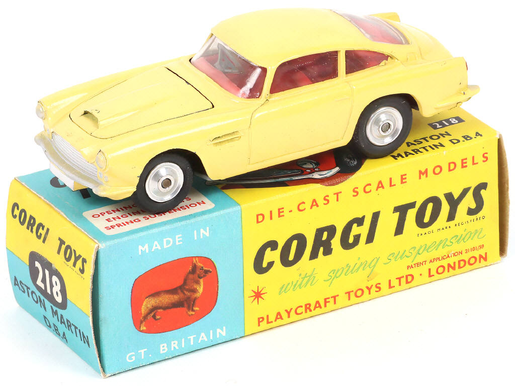 Lot 124 - CORGI TOYS (GB) (1)