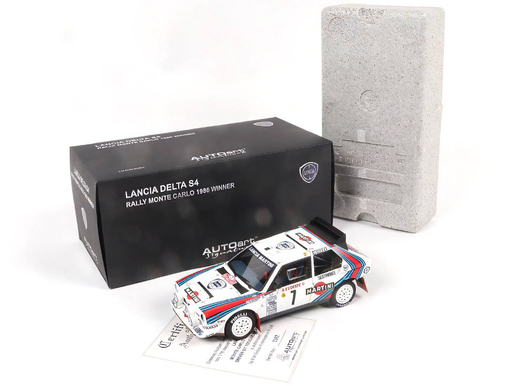 Lot 30 - AUTOART (ALLEMAGNE) (1)