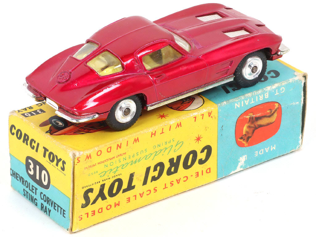 Lot 128 - CORGI TOYS (GB) (1)