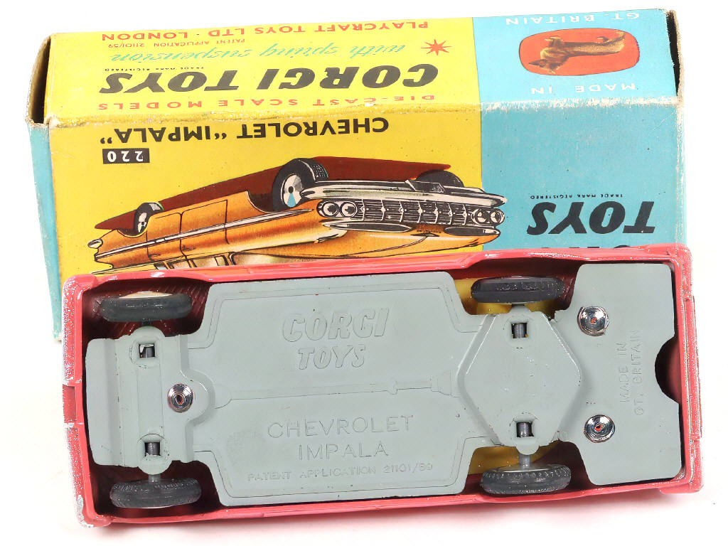 Lot 126 - CORGI TOYS (GB) (1)