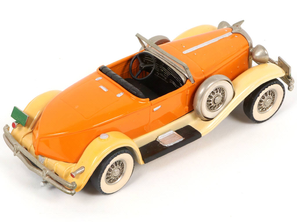 Lot 206 - BROOKLIN MODELS (GB) (1)