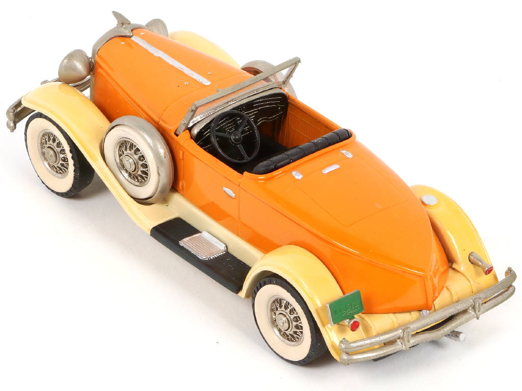 Lot 206 - BROOKLIN MODELS (GB) (1)