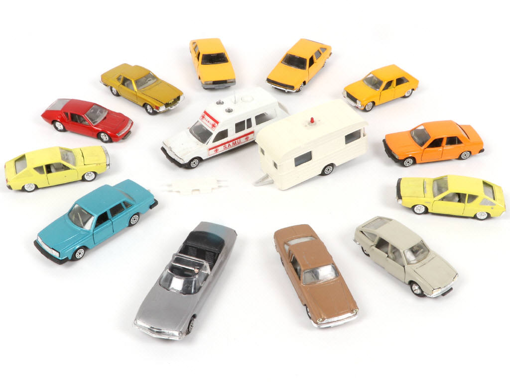 Lot 231 - NOREV - JET CAR (FRANCE) (14)