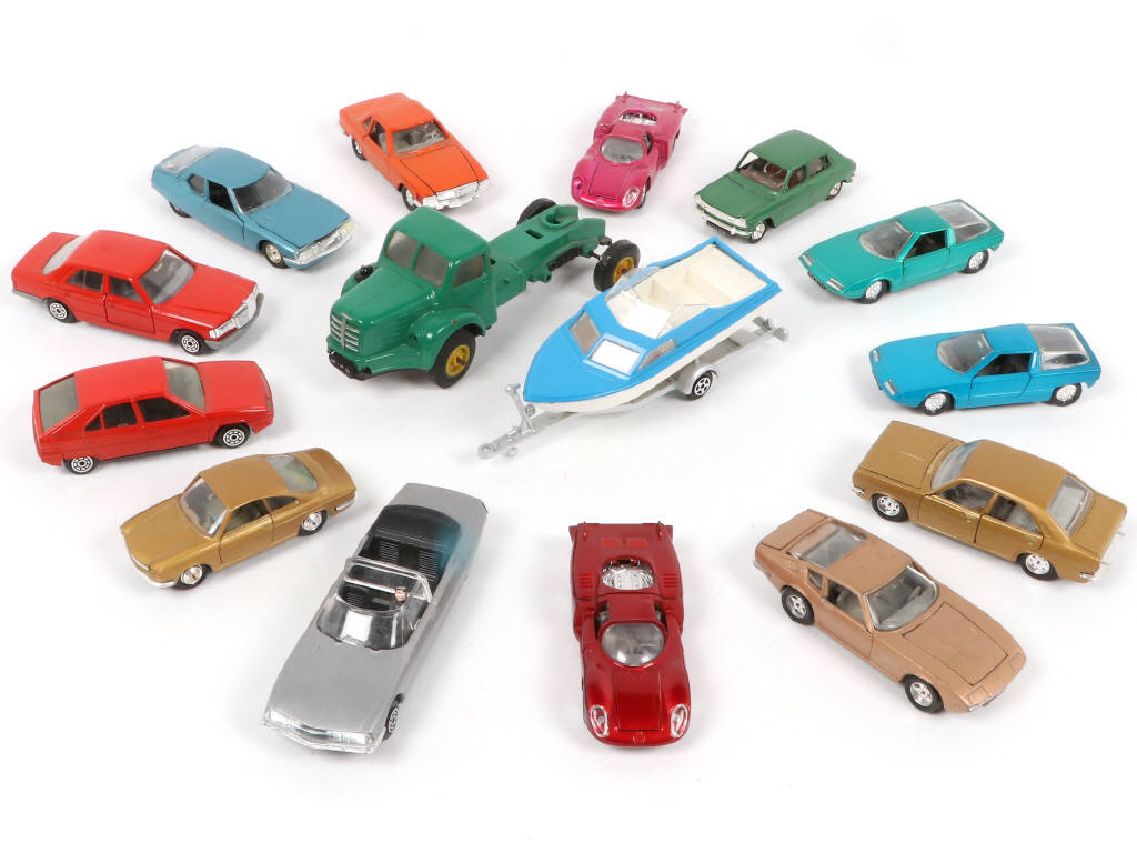 Lot 232 - NOREV - JET CAR (FRANCE) (15)