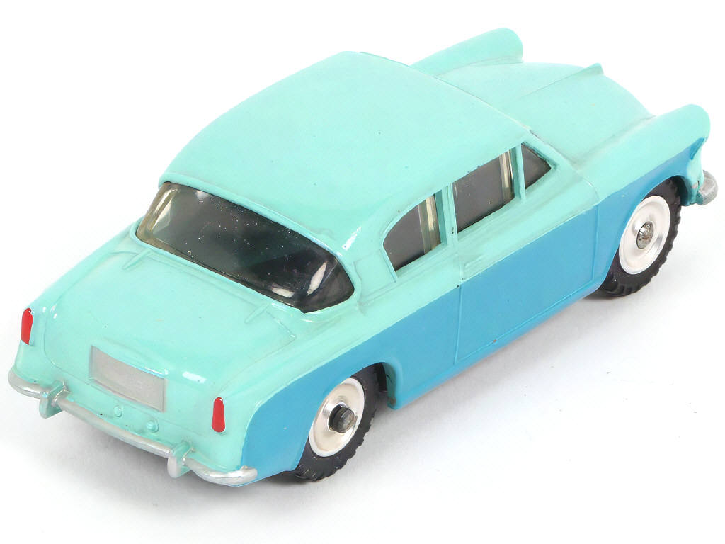 Lot 266 - DINKY TOYS (GB) (1)