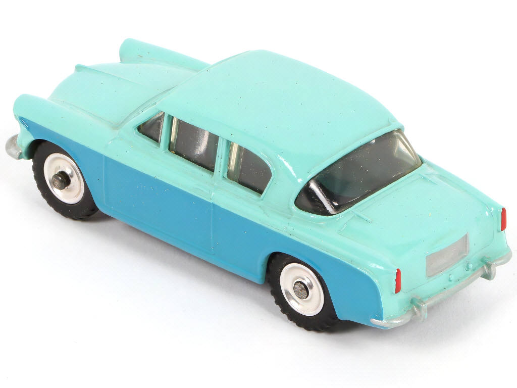 Lot 266 - DINKY TOYS (GB) (1)