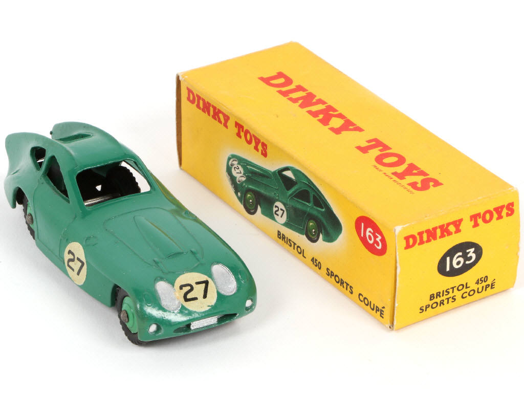 Lot 264 - DINKY TOYS (GB) (1)