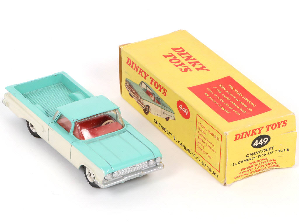 Lot 274 - DINKY TOYS (GB) (1)