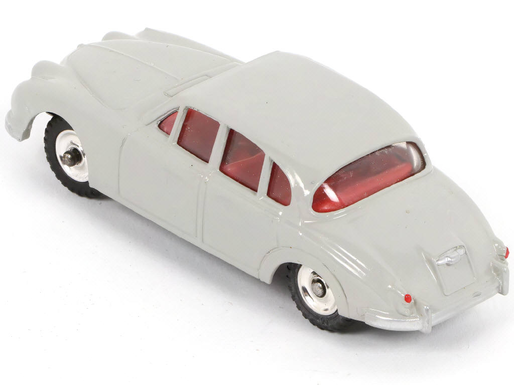 Lot 270 - DINKY TOYS (GB) (1)