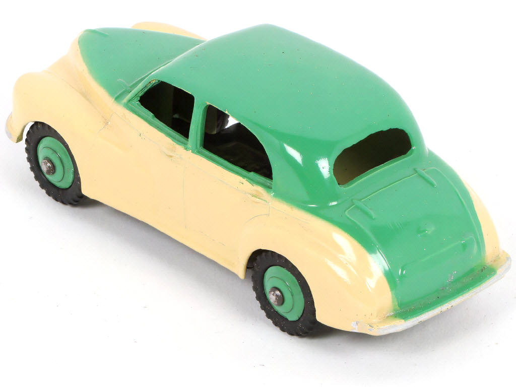 Lot 262 - DINKY TOYS (GB) (1)