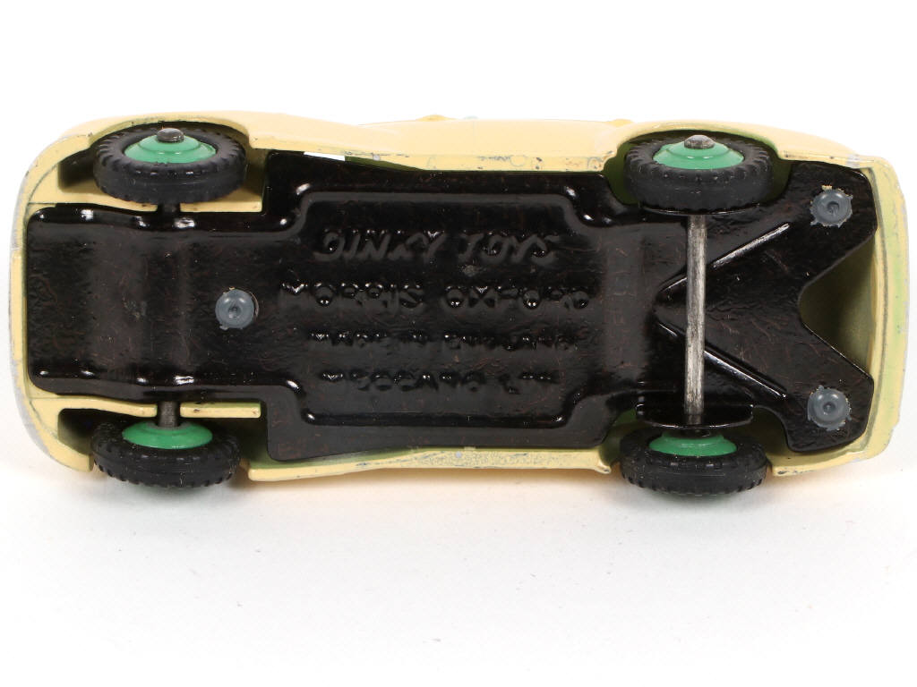 Lot 262 - DINKY TOYS (GB) (1)