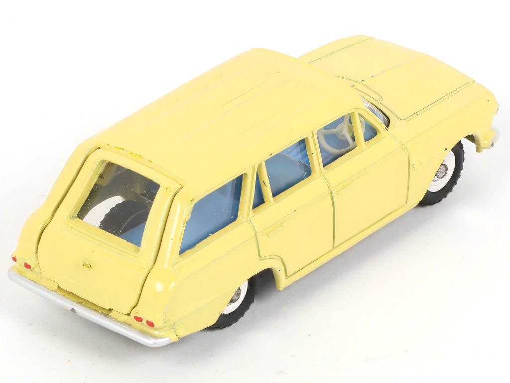 Lot 275 - DINKY TOYS (GB) (1)