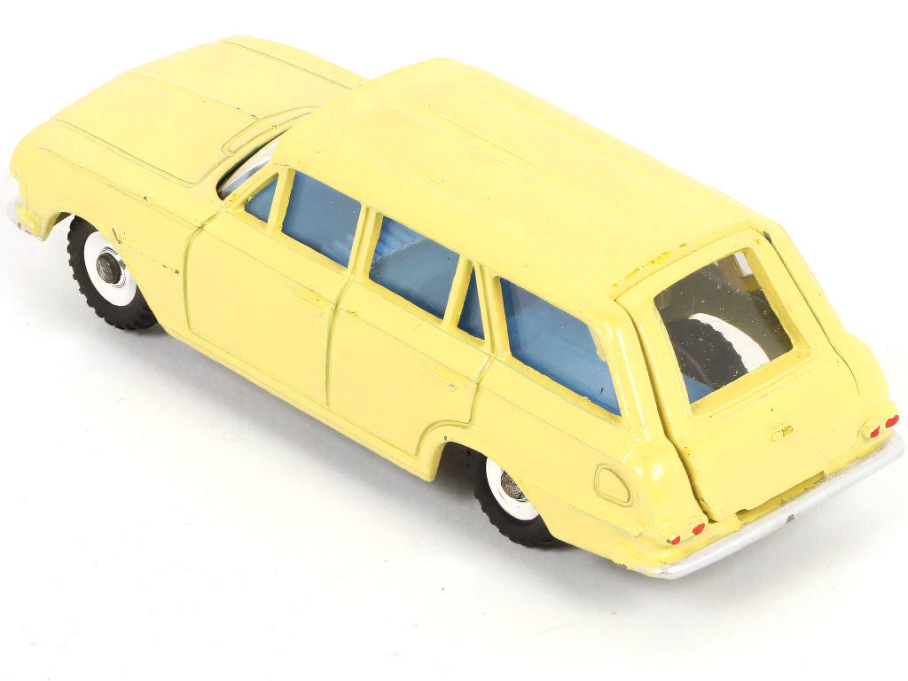 Lot 275 - DINKY TOYS (GB) (1)