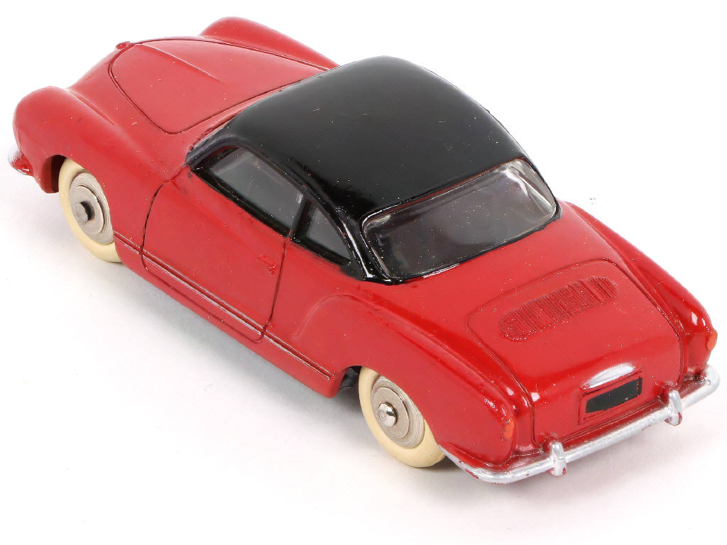 Lot 296 - DINKY TOYS (FRANCE) (1)