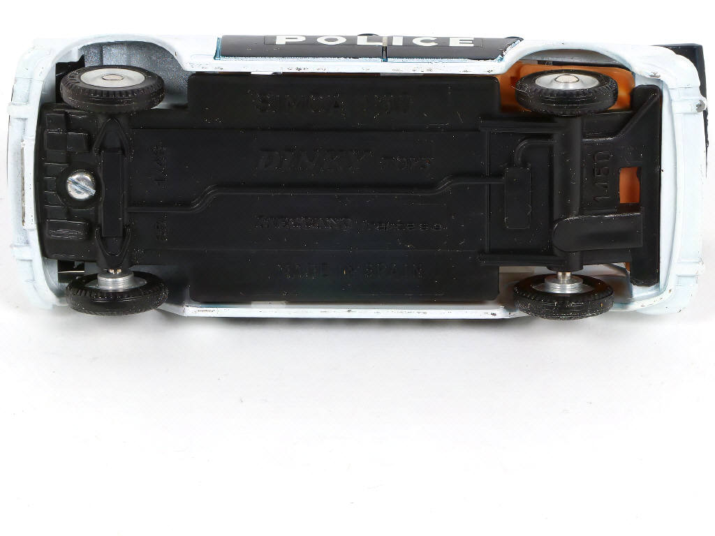 Lot 305 - DINKY TOYS (FRANCE) (1)