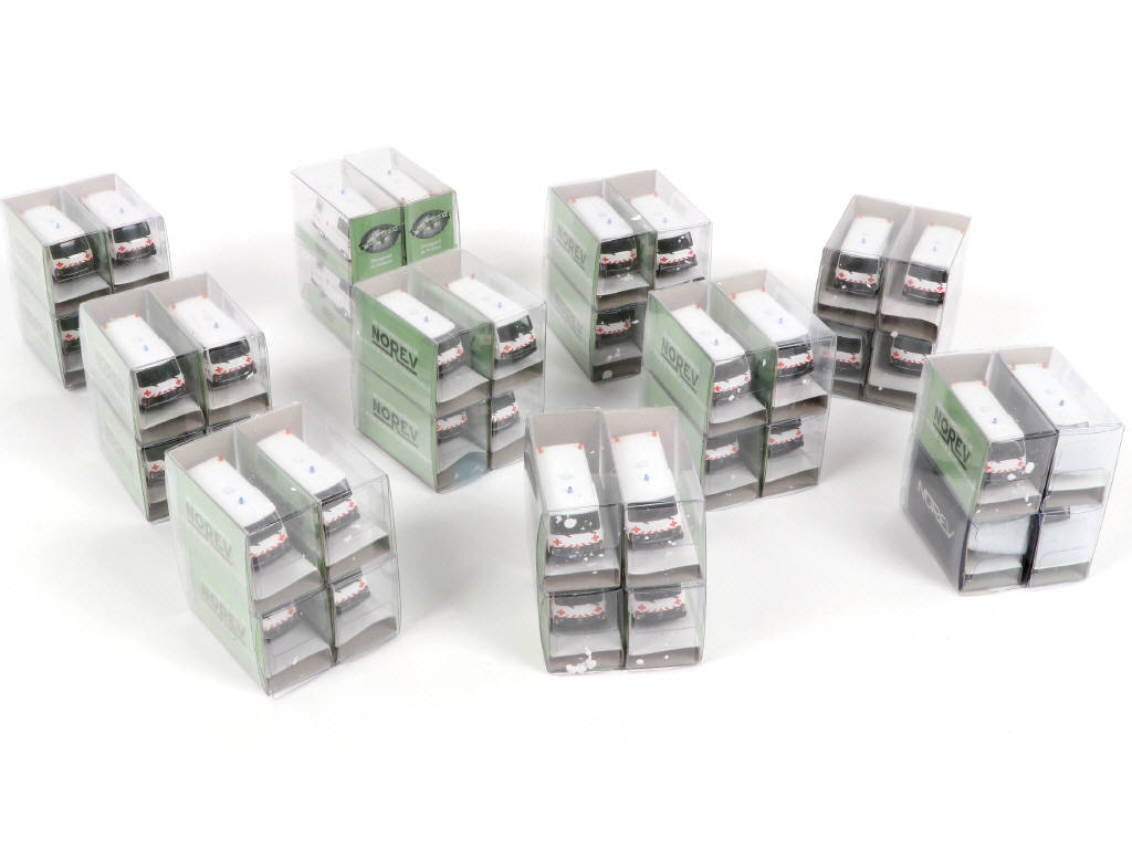 Lot 247 - NOREV (FRANCE) (40)