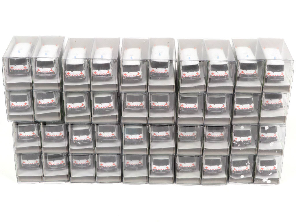 Lot 249 - NOREV (FRANCE) (40)