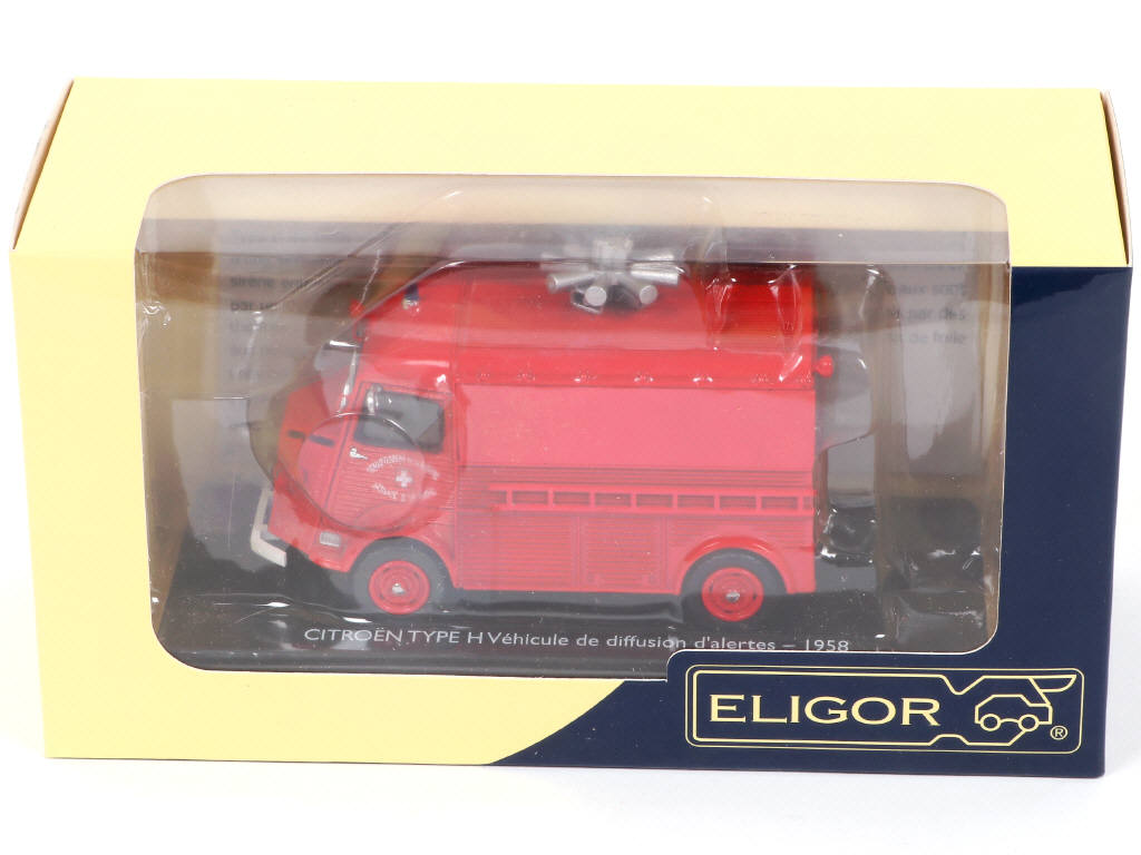 Lot 224 - ELIGOR (FRANCE) (4)